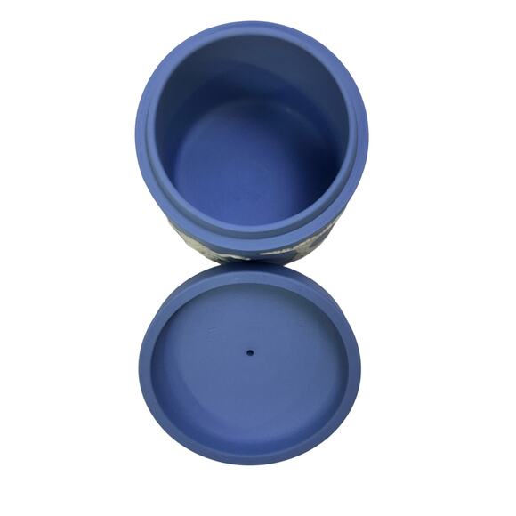 Wedgwood Blue Jasperware 'Dancing Hours' Vanity Tobacco Candy Pot Dish Jar w/Lid - Picture 5 of 8